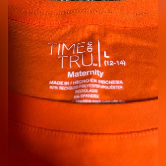 Halloween Maternity T-shirt - Picture 2 of 2